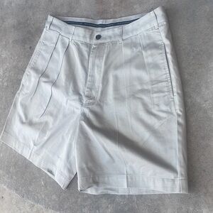90s Vintage Old School Clothing Company Khaki Shorts! Size 34